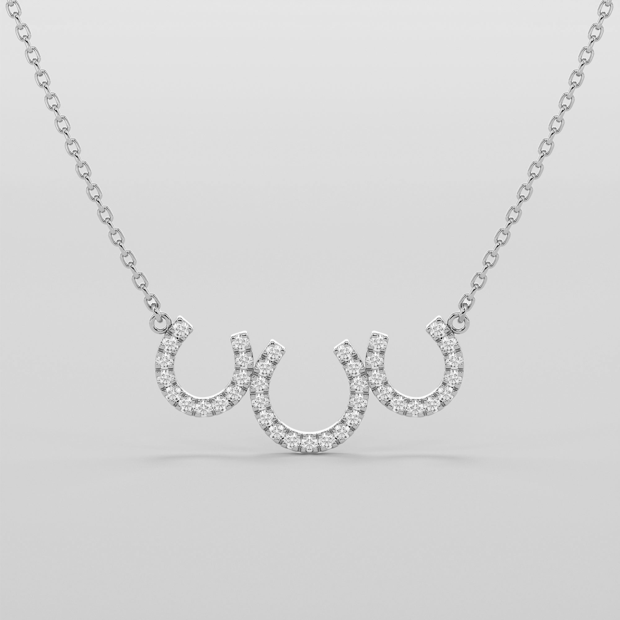 3 Hoofs Necklace With White Diamonds - Gold