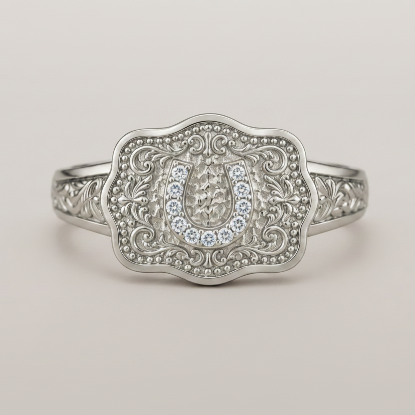 Auren Horseshoe Buckle Ring