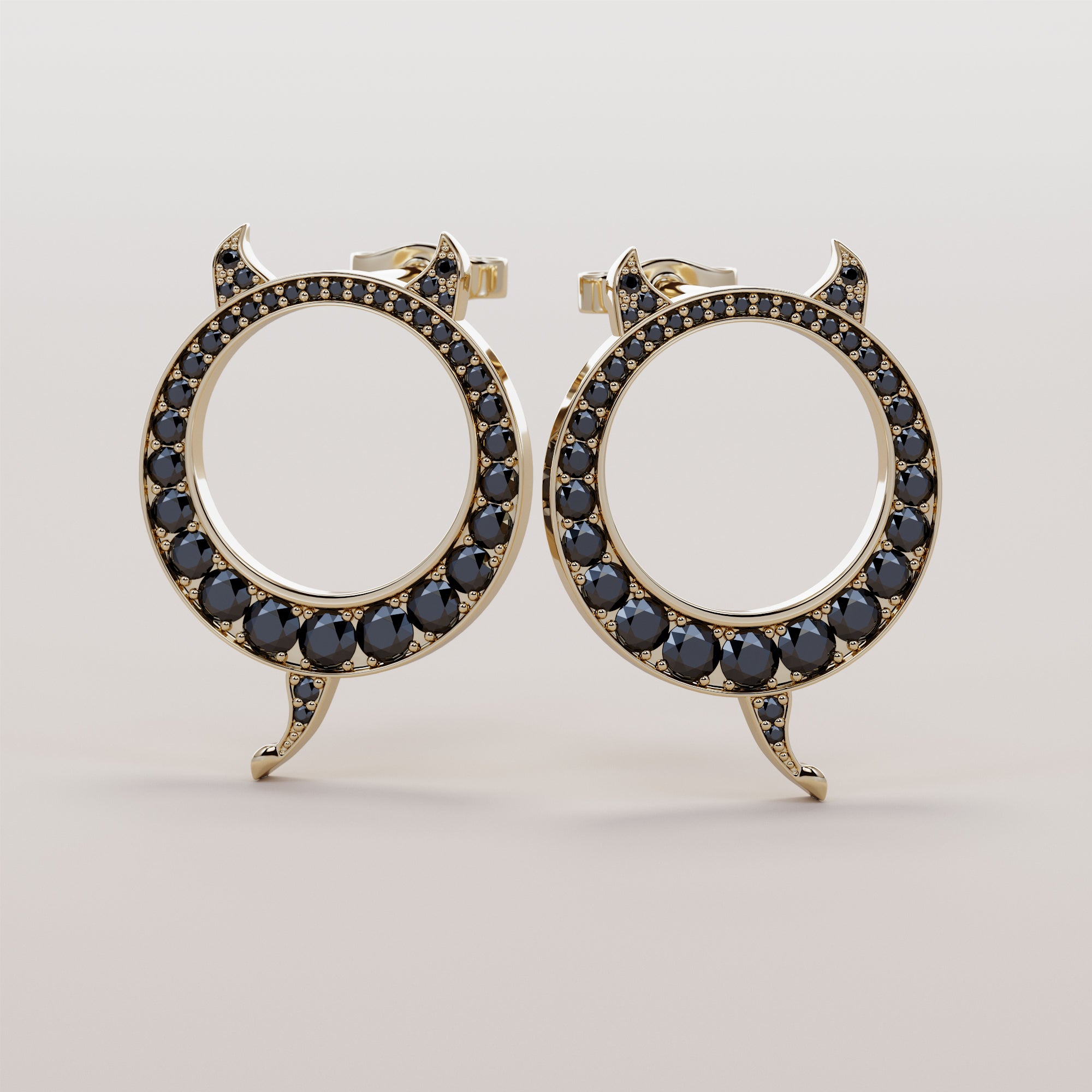 Ear And Tail Earrings With Black Diamonds - Gold