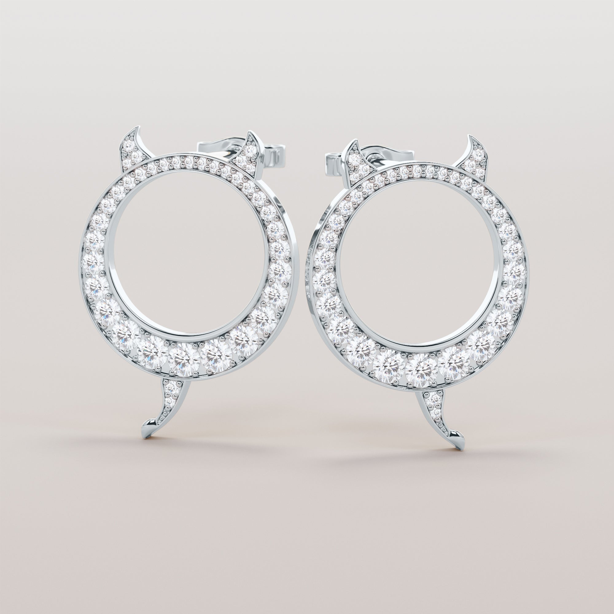 Ear And Tail Earrings With White Diamonds - Gold