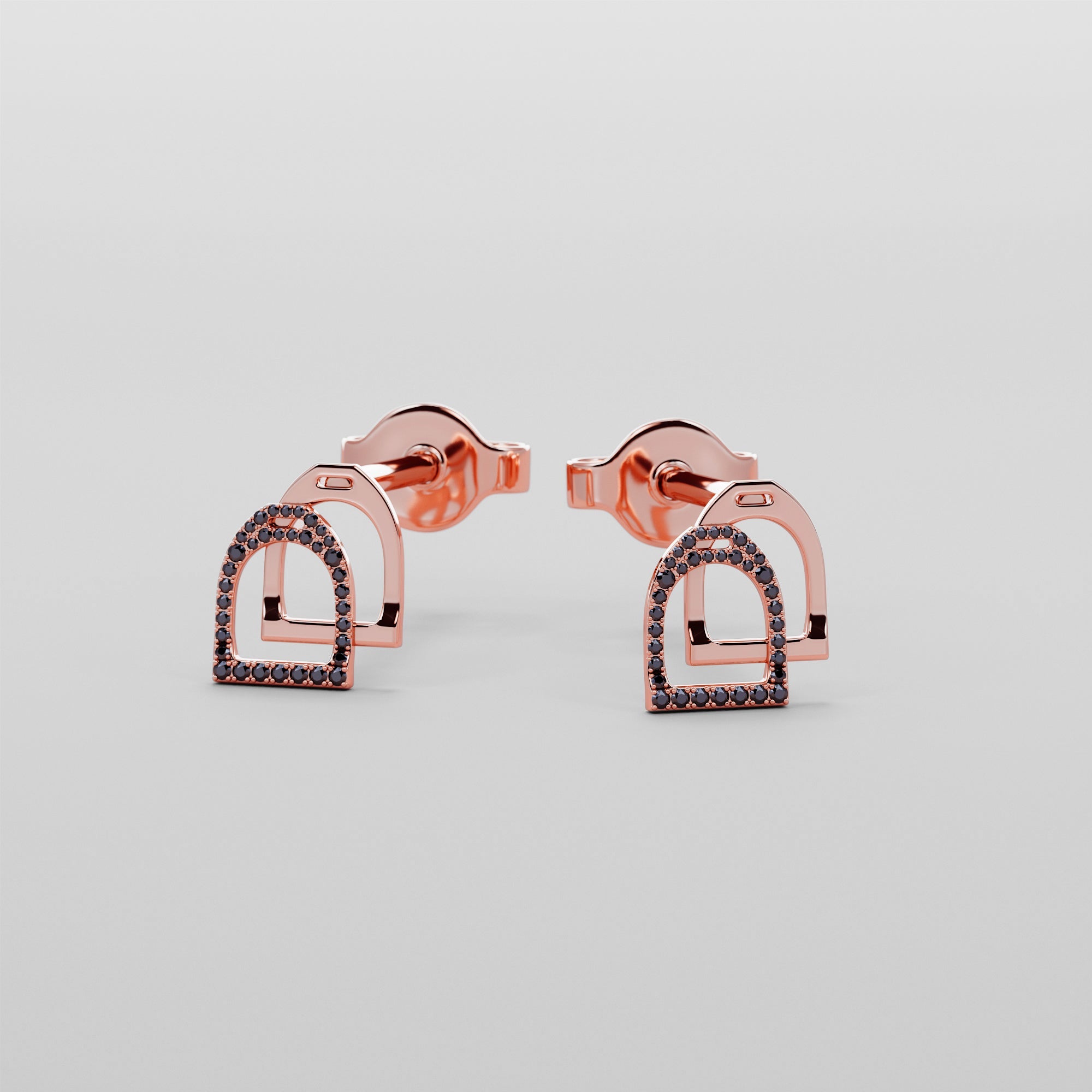 English Stirrups Earrings With Black Diamonds - Gold