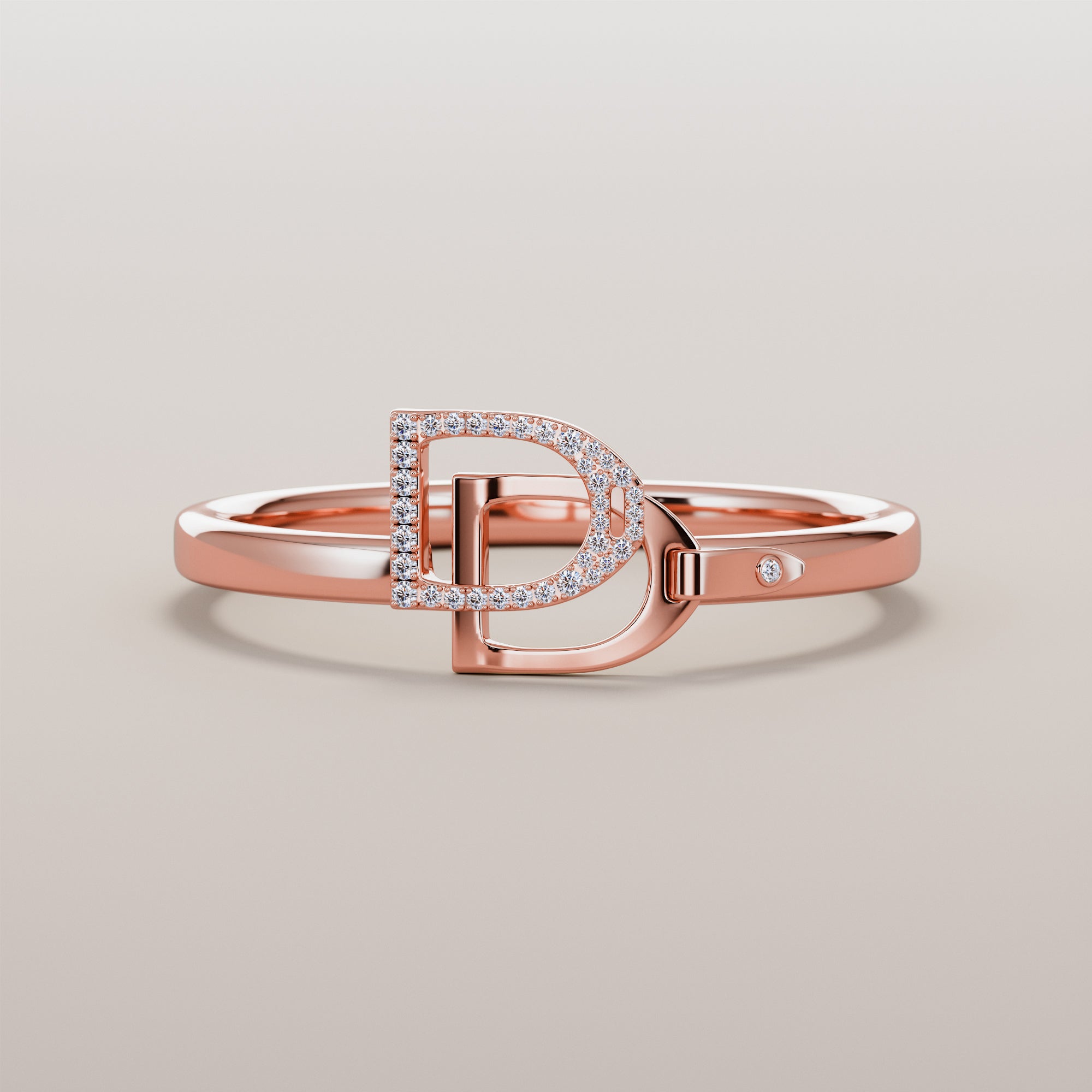 English Stirrups Ring With White Diamonds - Gold